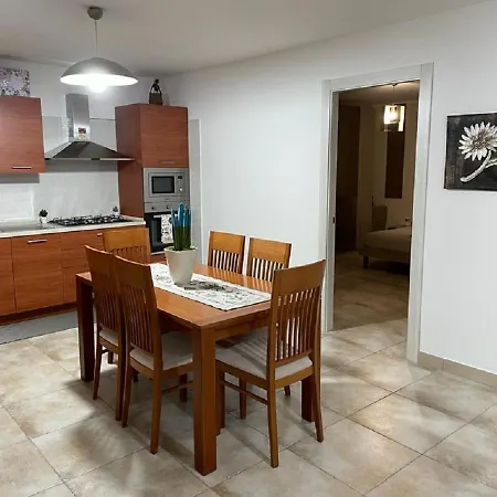 Appartamento Dadilo - Casa & Contursi